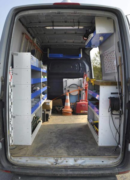 Camion de raccordement de la fibre